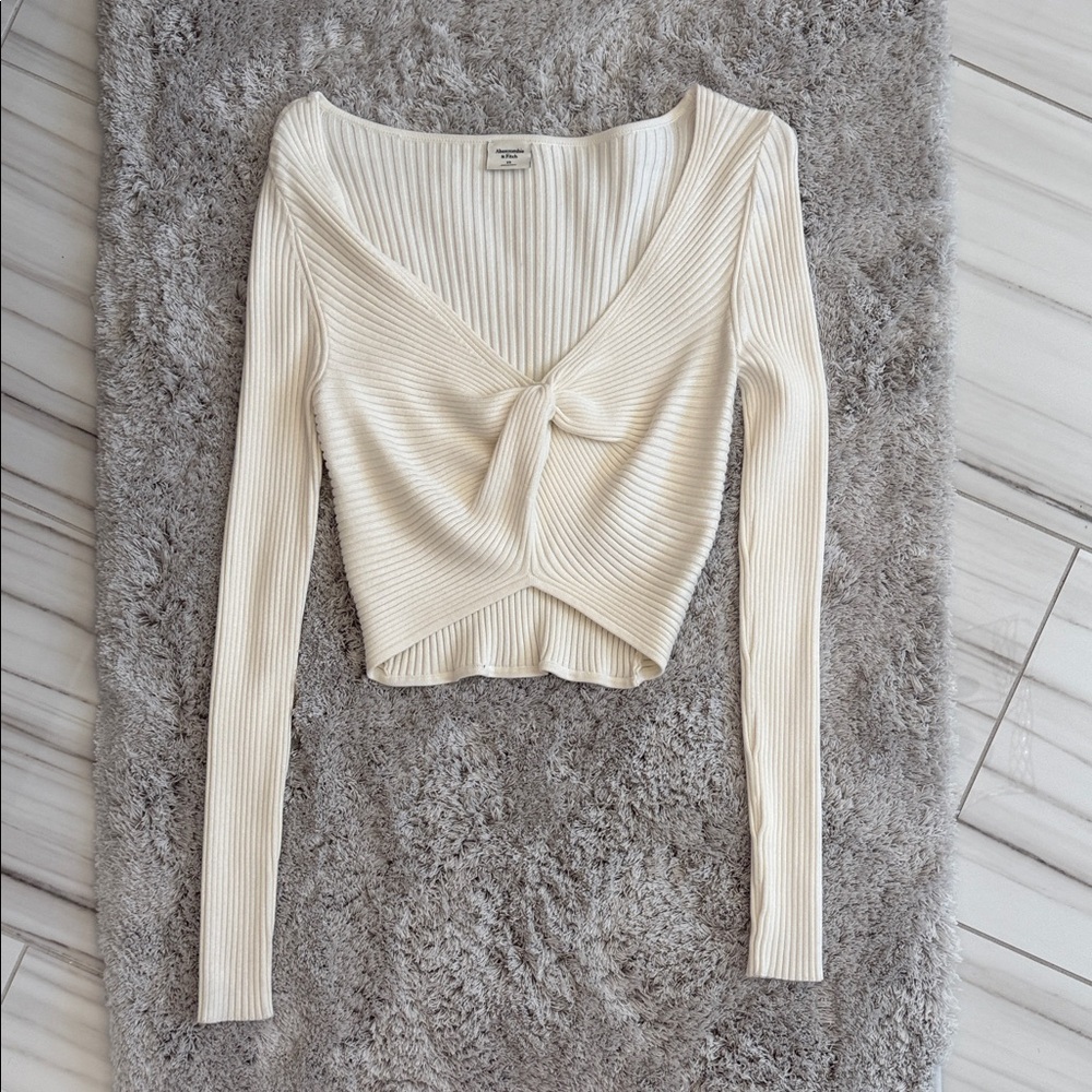Abercrombie & Fitch Cream Ribbed Crop Top